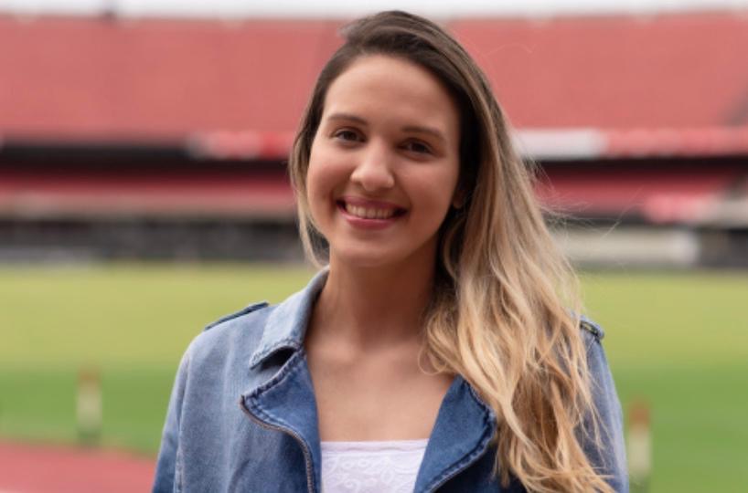Antes Antes Larissa - Trabalho 3 de Simone Holanda